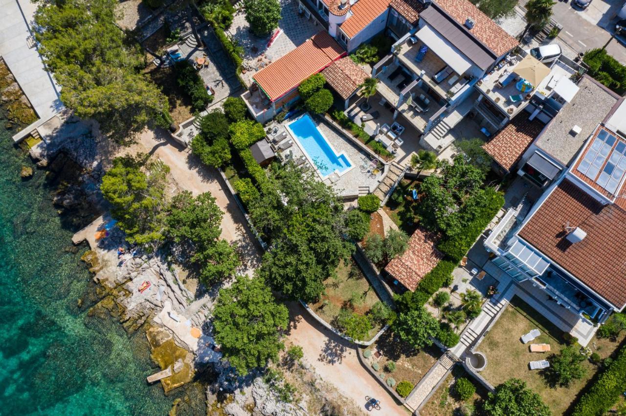 Apartments Ana Malinska Εξωτερικό φωτογραφία