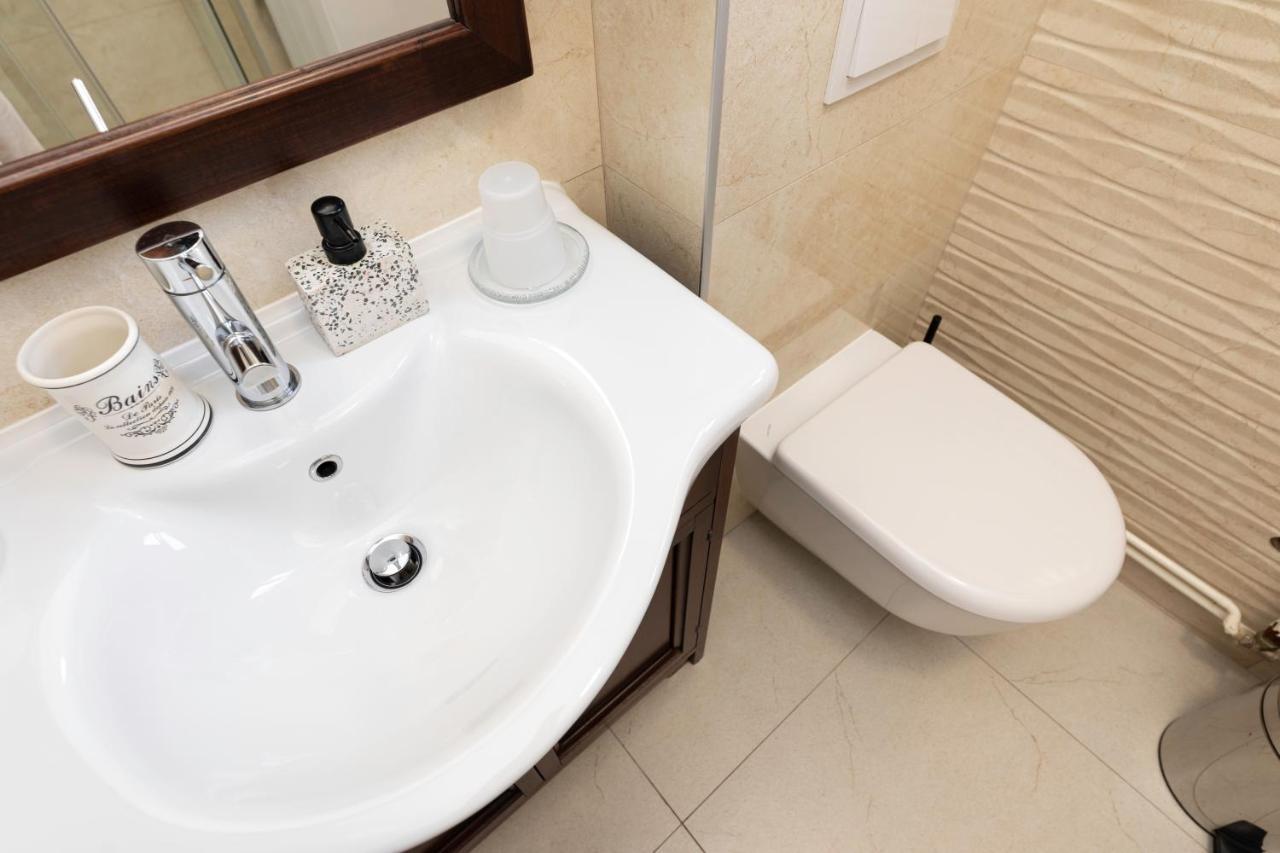 Apartments Ana Malinska Εξωτερικό φωτογραφία