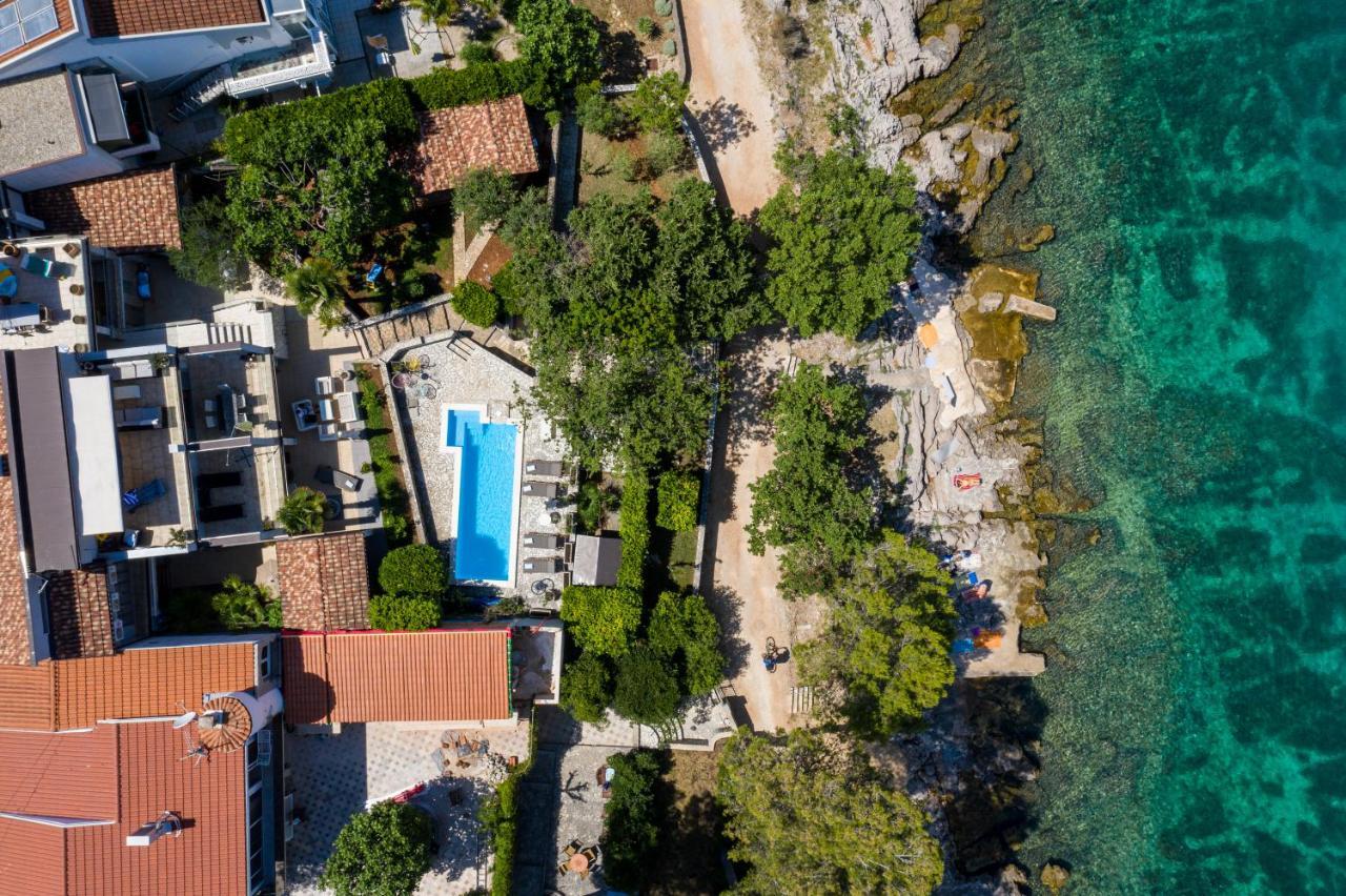 Apartments Ana Malinska Εξωτερικό φωτογραφία