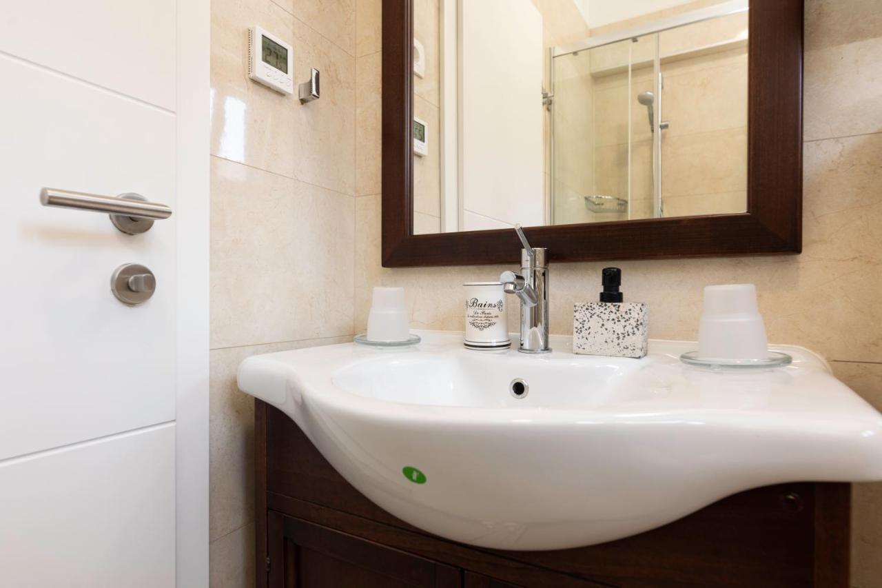 Apartments Ana Malinska Εξωτερικό φωτογραφία