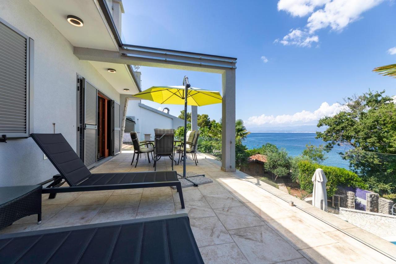 Apartments Ana Malinska Εξωτερικό φωτογραφία