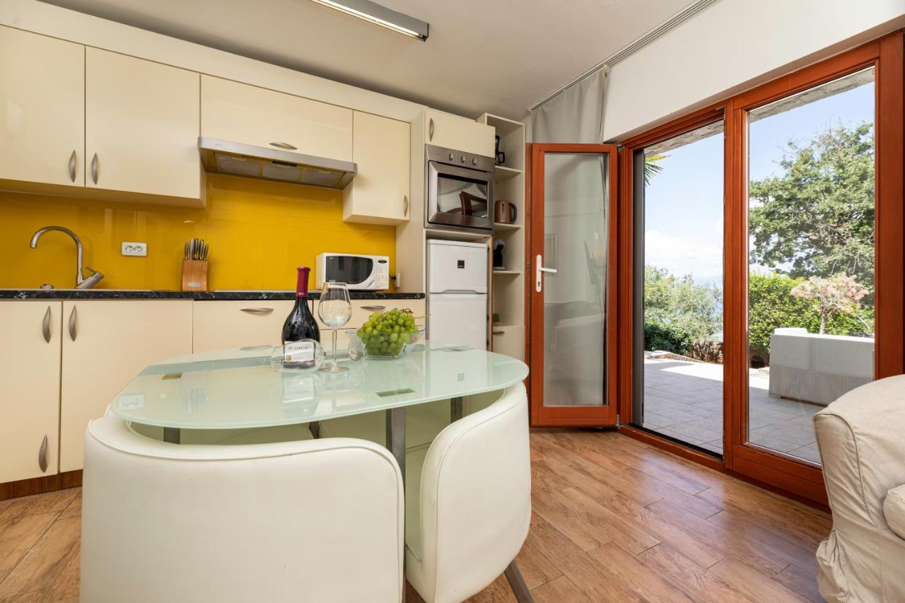Apartments Ana Malinska Εξωτερικό φωτογραφία