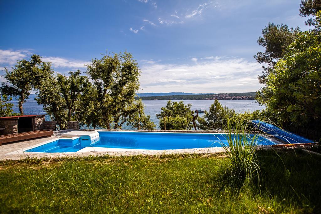 Apartments Ana Malinska Εξωτερικό φωτογραφία